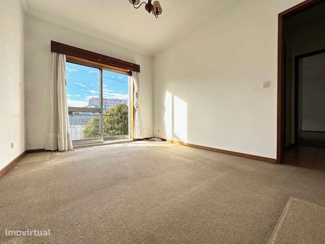 T3 em Rio Tinto de 3 frentes, próximo da estação de comboios...-10