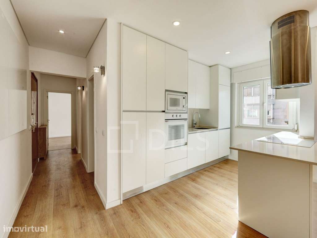 Apartamento T3 para arrendamento em Benfica, Lisboa - Grande imagem: 3/28