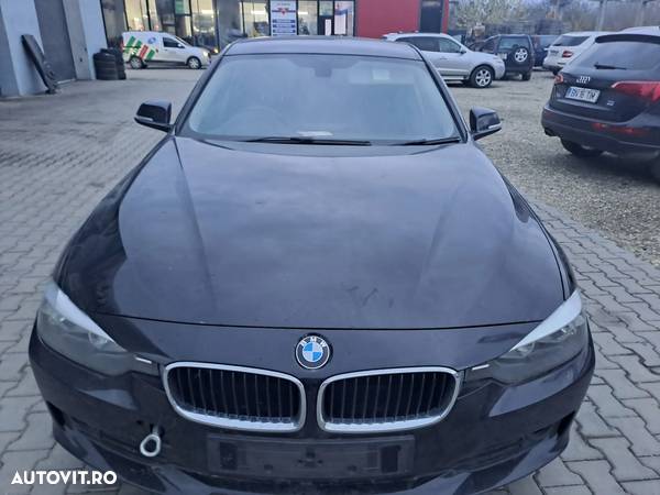 Dezmembram BMW SERIA 3 F30 - 1