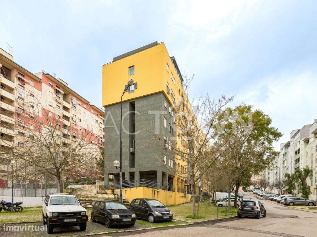 Viva Marvila ao Máximo: T4 Moderno, Espaçoso e Cheio de Luz-24