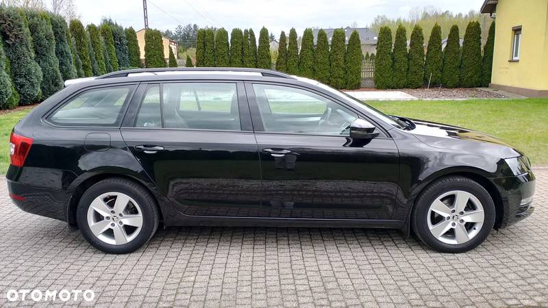 Skoda Octavia 1.6 TDI Ambition - 6