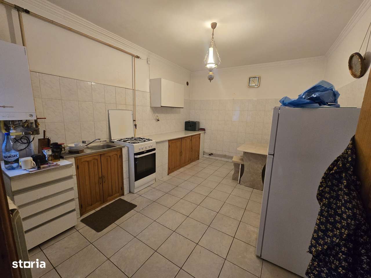 Centru- Apartament 2 camere la curte- Liber-2