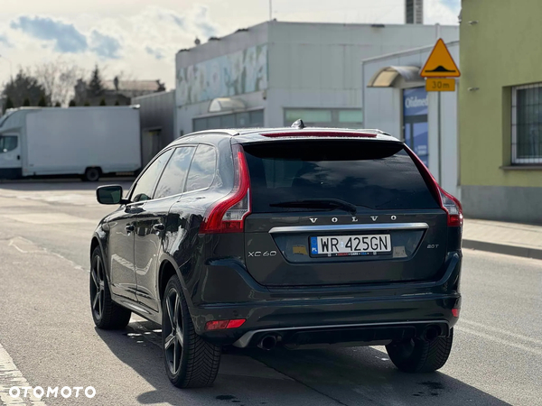 Volvo XC 60 T6 Drive-E R-Design Summum - 11