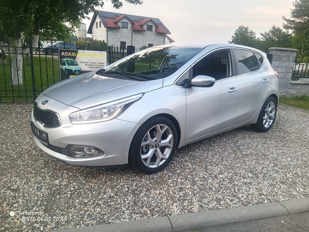 Kia Ceed II (2012-) 1.6 CRDi 128 ISG Vision 2012