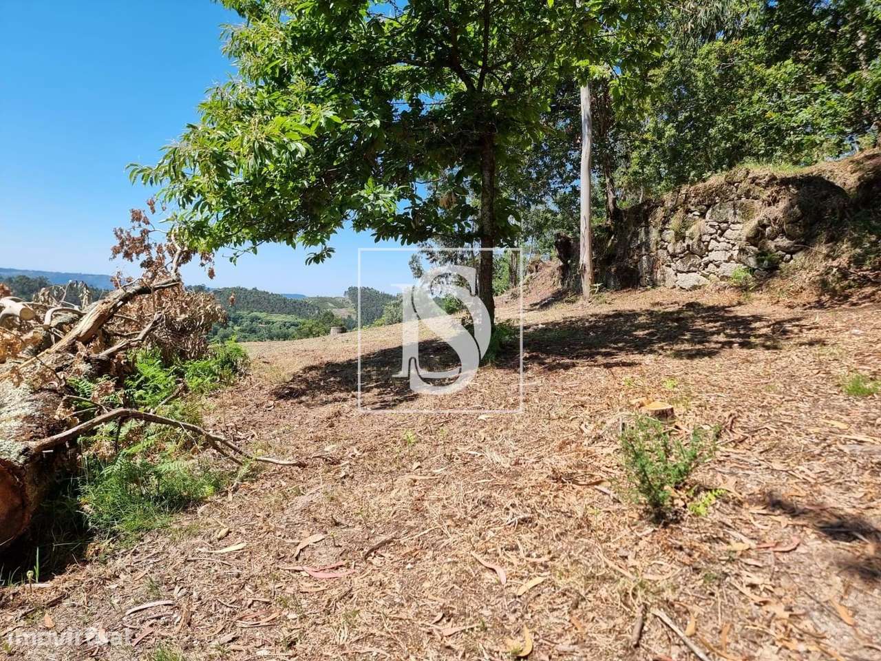 Terreno com Capacidade de Construção-18