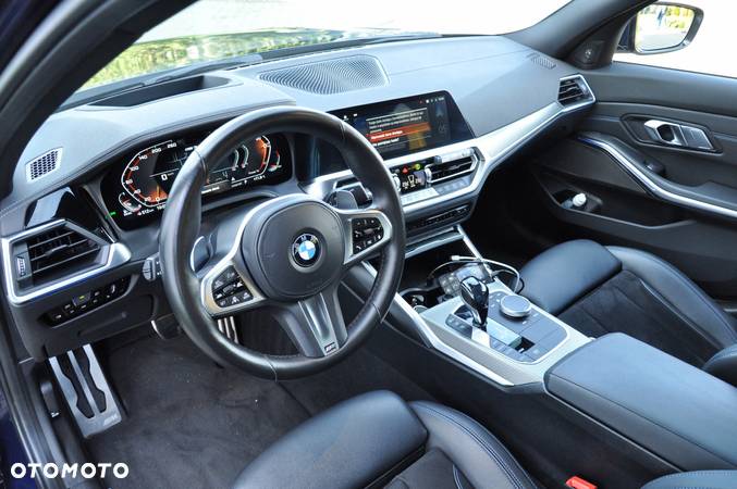 BMW Seria 3 M340d xDrive mHEV sport - 15