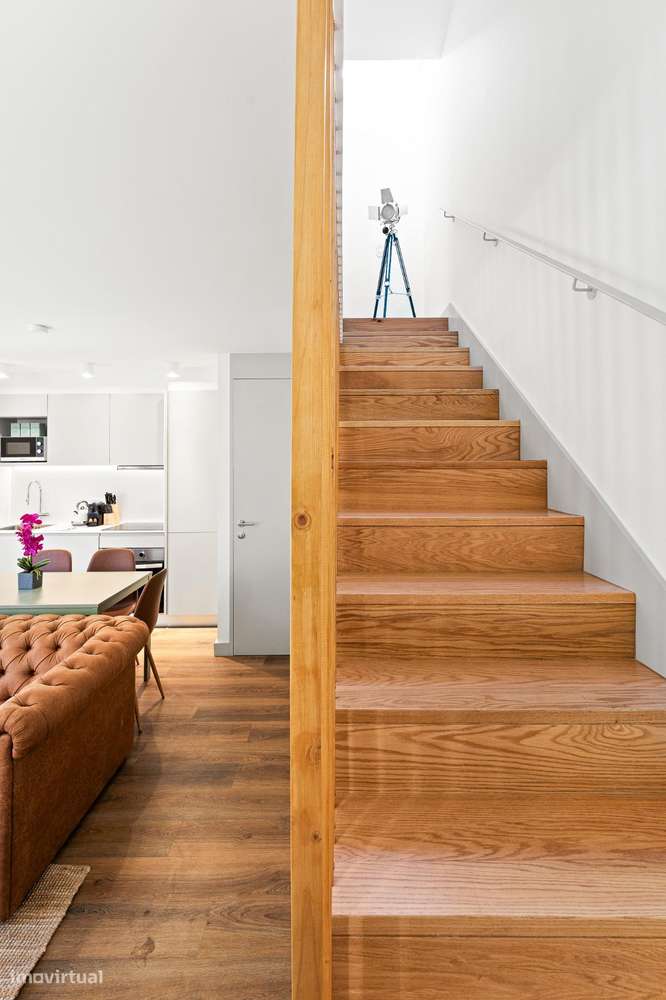 T1 Duplex com Terraço Novo na Rua do Bonjardim-11