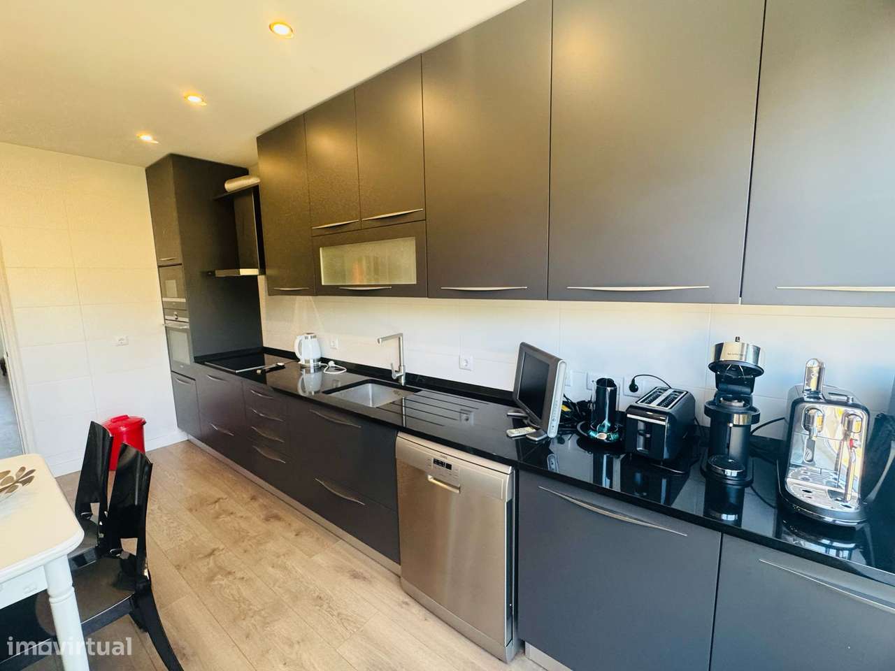 APARTAMENTO T3 VISTA MAR CARNAXIDE - Grande imagem: 4/20