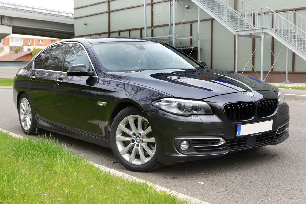 BMW 5 Series F10/F11/F07 [2010 - 2017] 530d Aut. M Sport Edition 2015