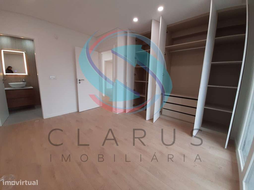Apartamento T1+1 INFLEX C/PARQUEAMENTO-4