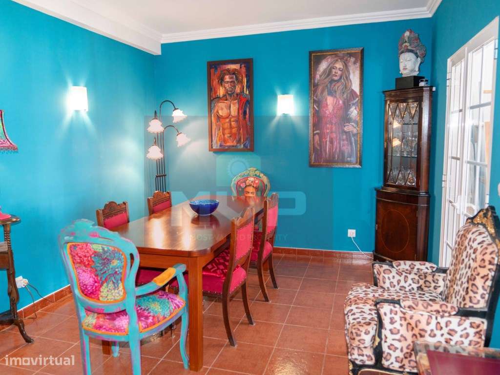 Moradia V3 em banda renovada nos arredores de Tavira - Grande imagem: 4/24