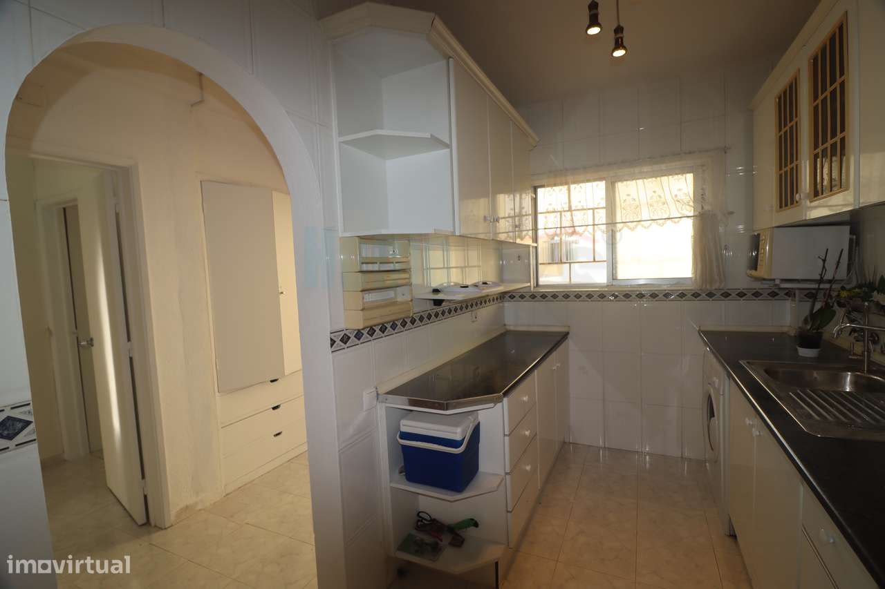 Apartamento T2 em Quarteira, Vilamoura - Grande imagem: 2/26