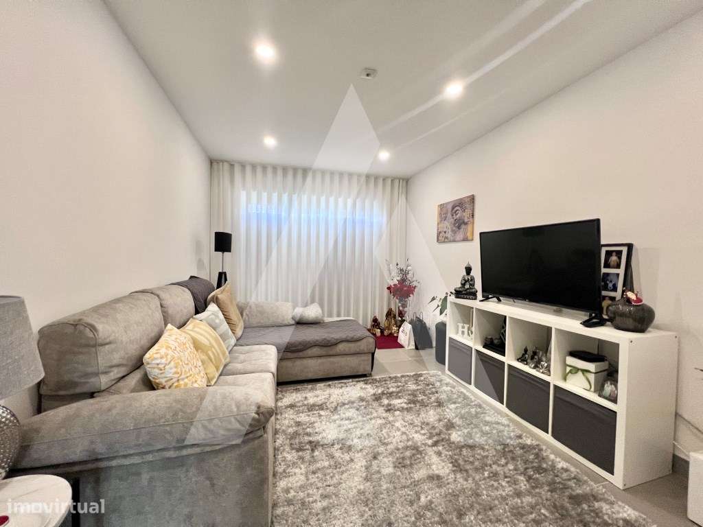 Moradia T3 em São João da Madeira-1