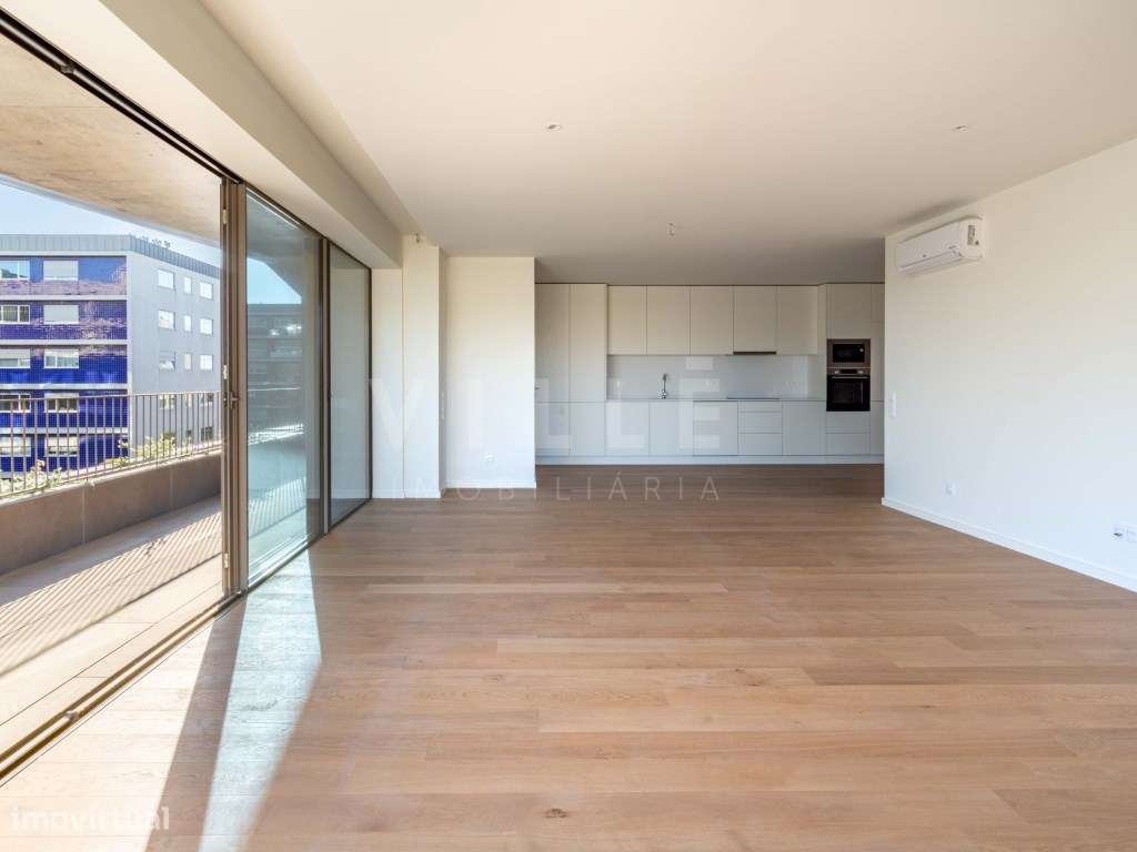 Apartamento T3 | 3 Frentes | Varandas | 2 Lugares de Garagem | Naut...-10