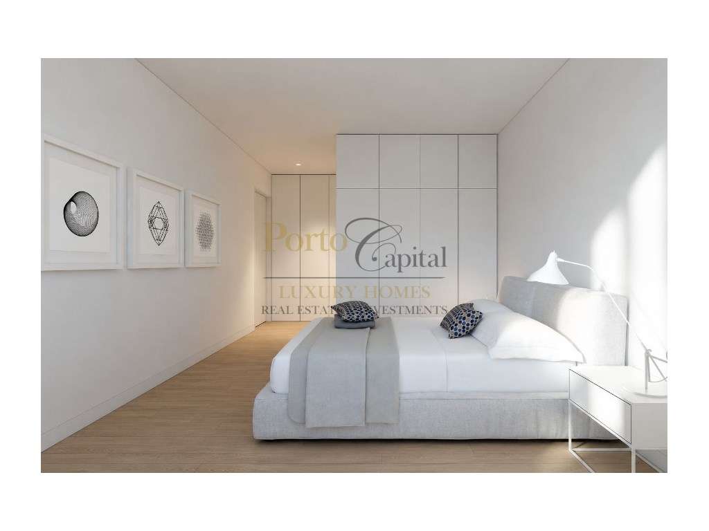 ULTIMO APARTAMENTO DISPONIVEL
FANTASTICO APARTAMENTO T3, COM VARAN...-6