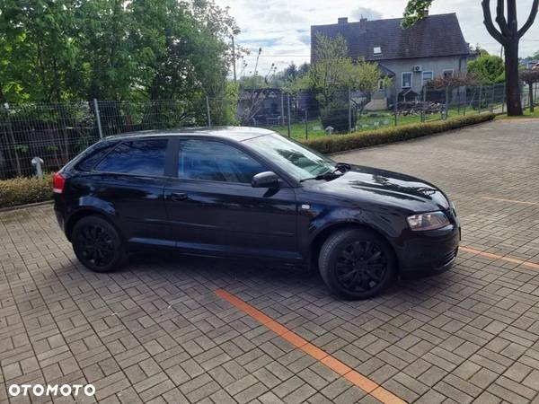 Audi A3 1.6 Limited Edition - 9