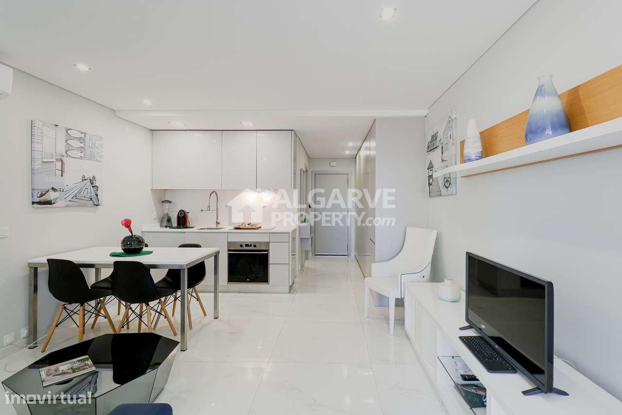 Apartamento T1 próximo da Marina, da praia e de todas as comodidades e - Grande imagem: 4/10