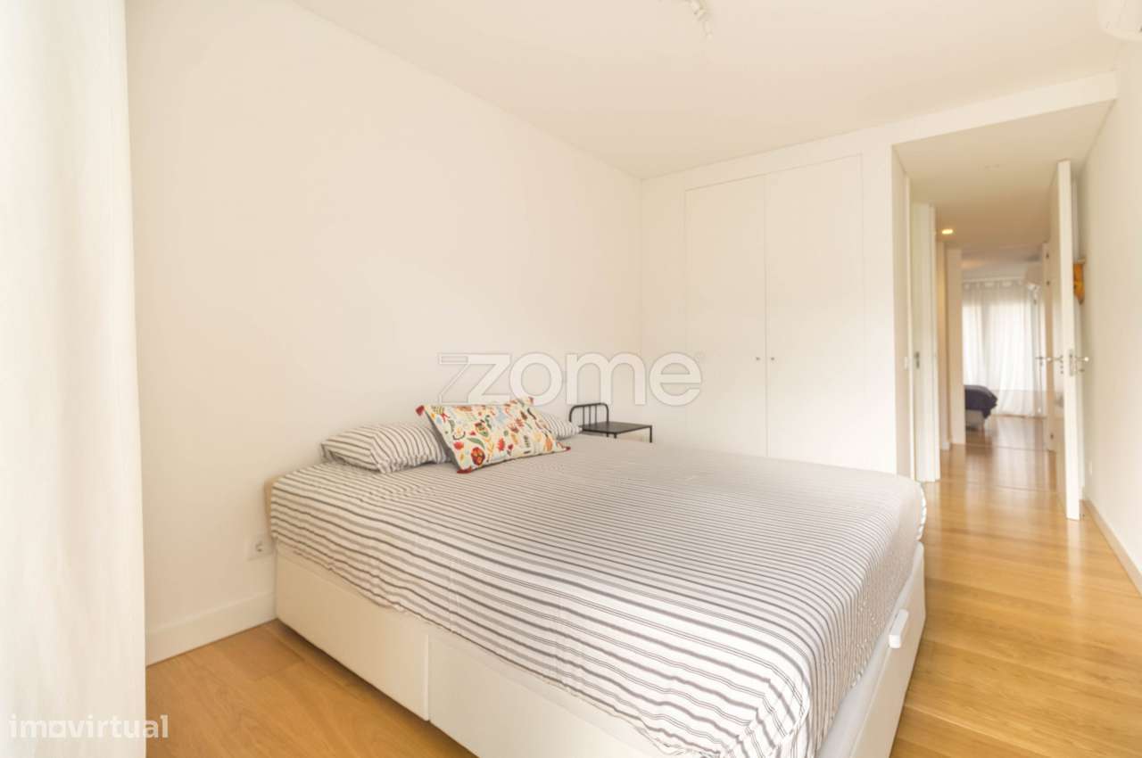 Penthouse T4 com vista mar-20