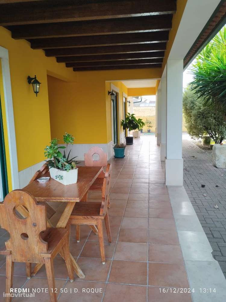 Moradia com 6 quartos, piscina e  Quinta envolvente em FEBRES-50