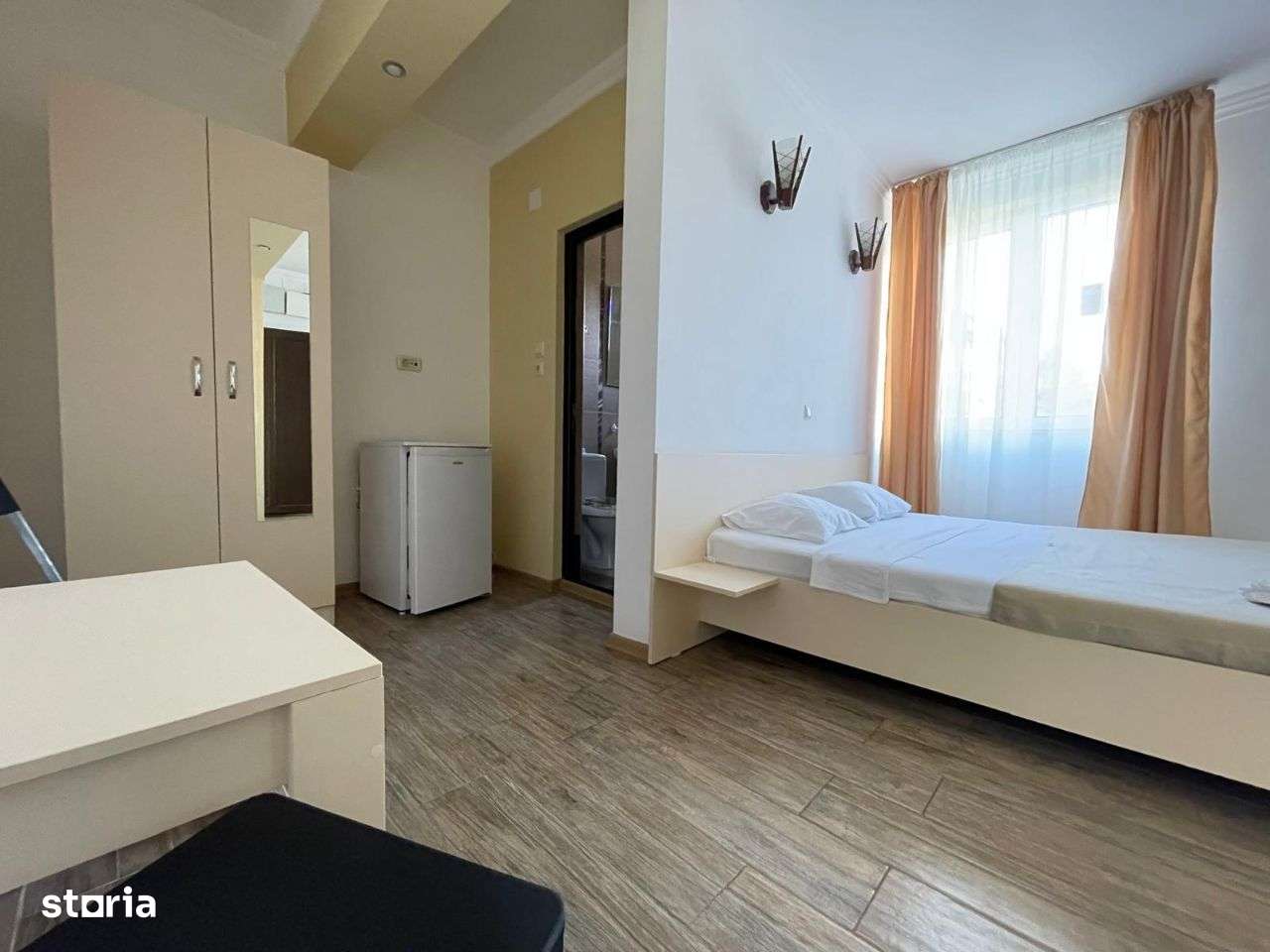 Vila Eforie Nord P+1+M 15 camere ultracentral - Imagine principală: 3/20