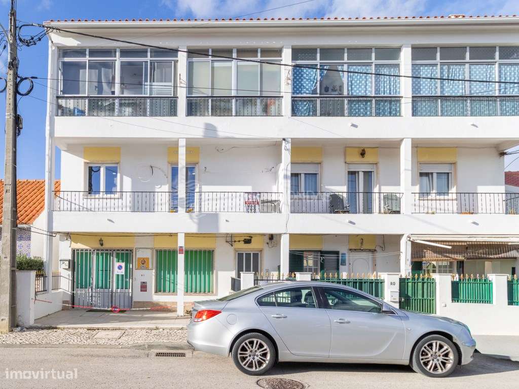 EXCLUSIVO - Apartamento T2 convertido em T1 - totalmente renovado, ...-20