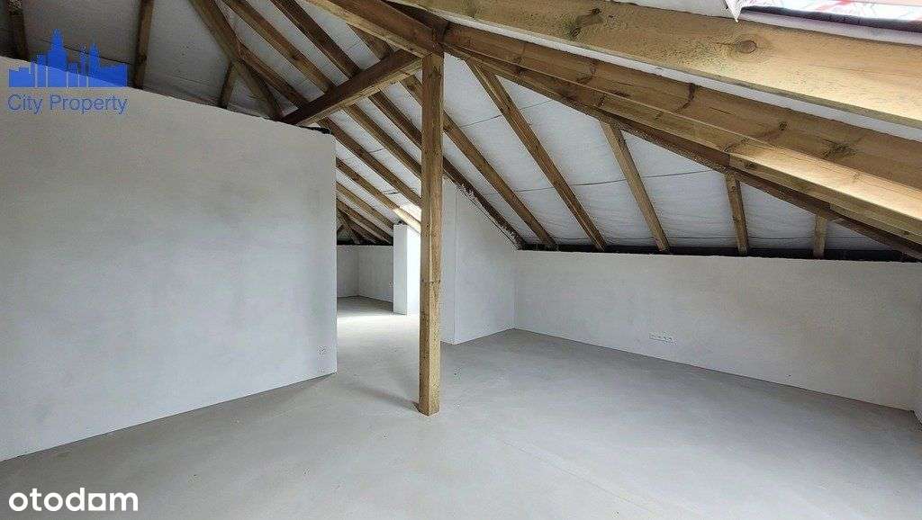 [Wideo] Bliźniak z garażem i poddaszem-12