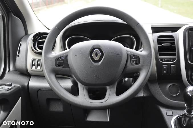 Renault TRAFIC L2 LONG 1.6 DCI 6 OSOBOWY BRYGADOWY DOKA FURGON KRAJOWY 100% BEZWYPADKOWY I WŁAŚCICIEL - 24