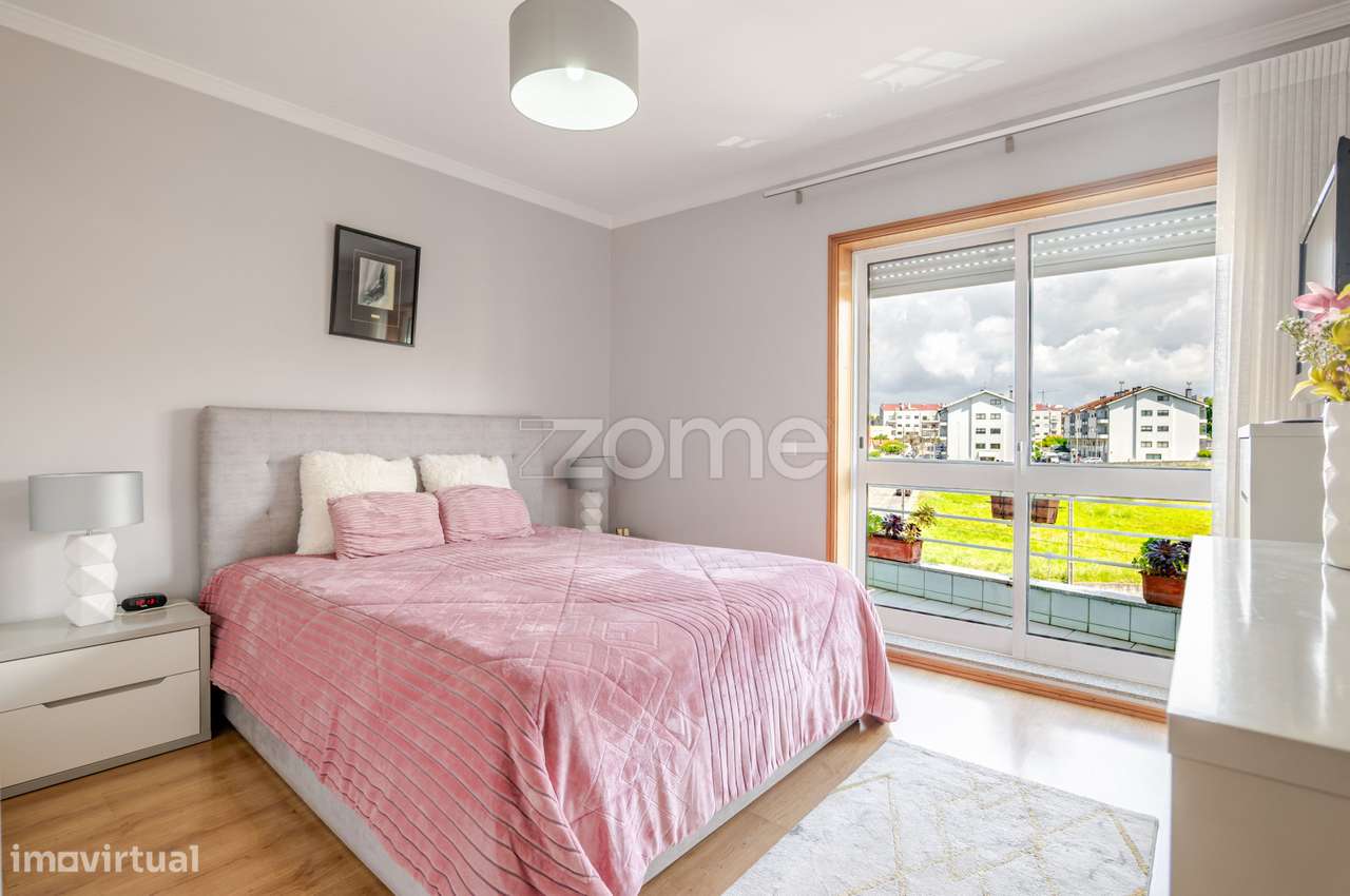 Duplex T3 com Terraço e Vista Mar em Gaia-8