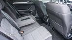 Volkswagen Passat 1.5 TSI EVO Business - 10