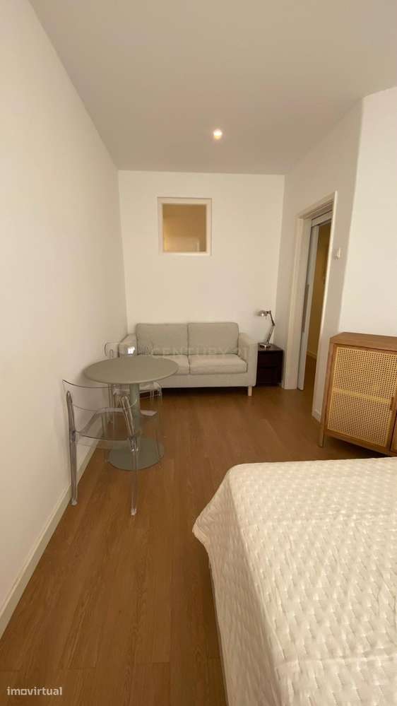 T0 Remodelado | 40 m² | Varanda Fechada | Muita Luz | S. Domingos de B - Grande imagem: 2/21