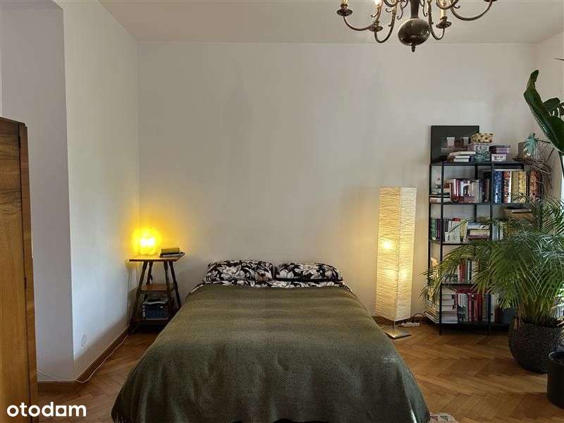 Nietuzinkowy 100m2 apartament na Kamiennej Górze-5