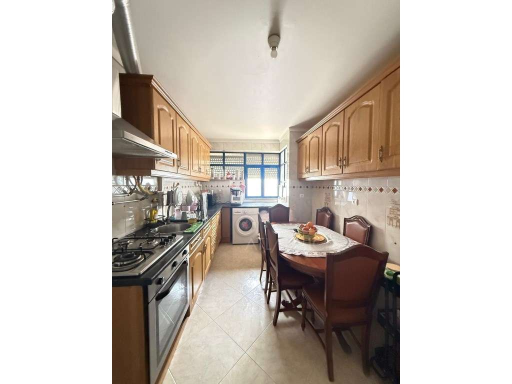 Apartamento Duplex T3 | 105 m² Alverca do Ribatejo-11