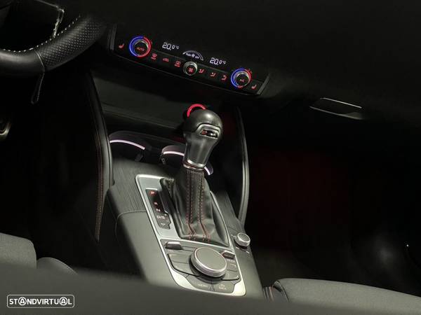 Audi S3 Sportback 2.0 TFSi quattro S tronic - 13