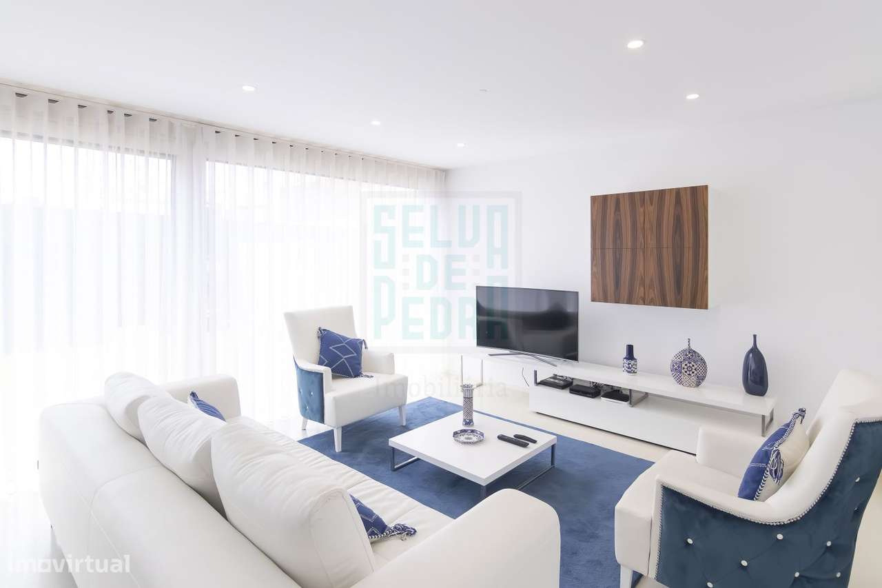 Moradia T3 de Luxo com Vista Mar | Praia da Agudela | Condomínio Fech-12