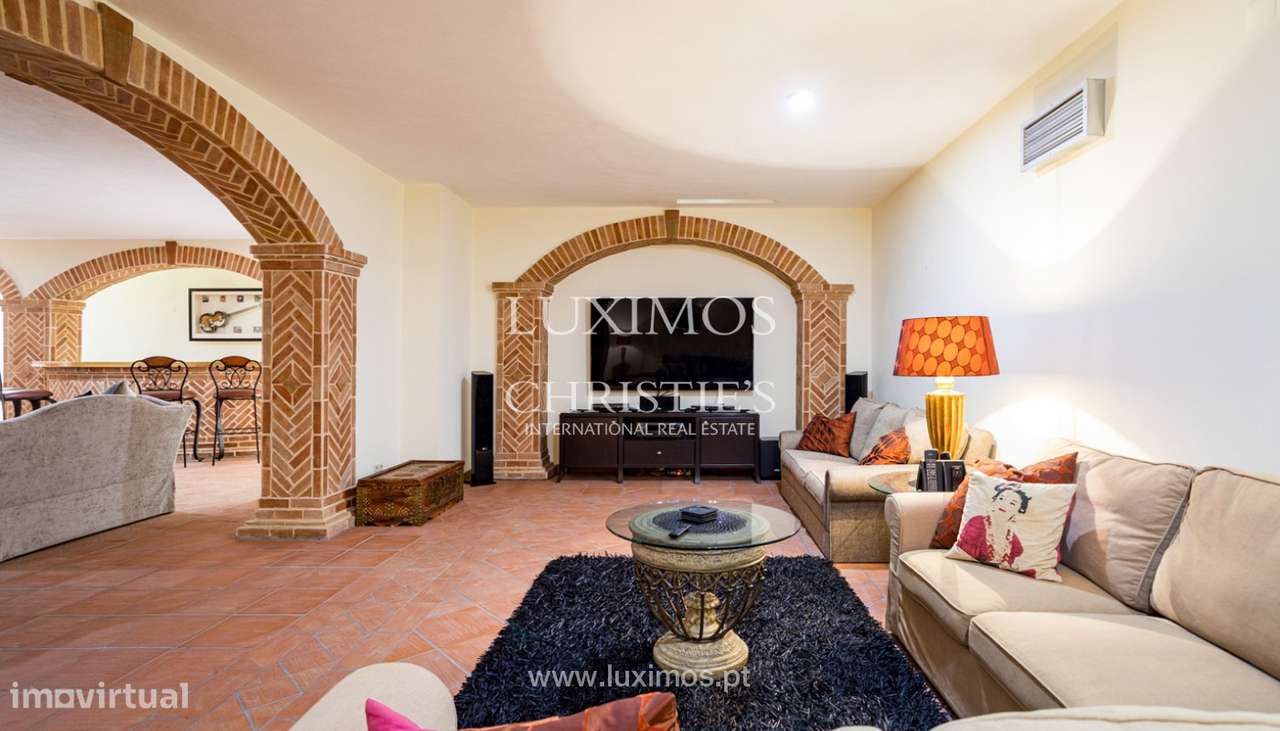 Fantastica moradia V4, com área de golf, para venda em Olhão, Algarv - Grande imagem: 4/26