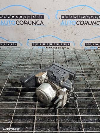 Pompa abs Nissan Juke 2010 - 2014 (766) E23231592 - 2