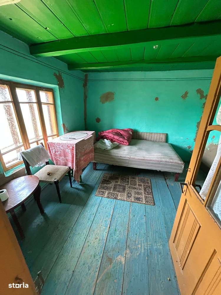 De vanzare casa batraneasca, Teren 3300 mp, 20.000 euro - Imagine principală: 4/4