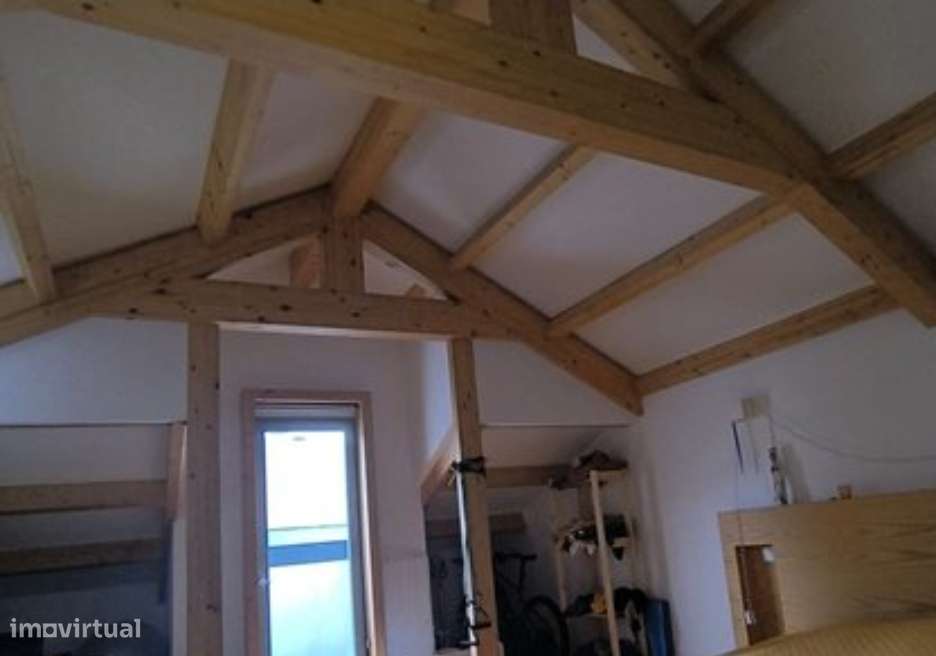 Apartamento T0 com ar condicionado na baixa do Porto - Grande imagem: 5/12