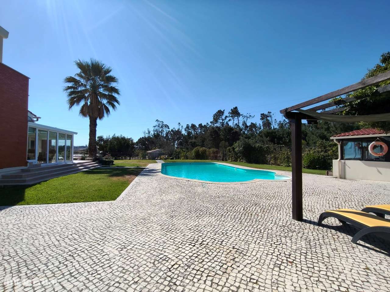Moradia T5 + 1 / piscina/ terreno / furo / Monte Redondo / Leiria-57