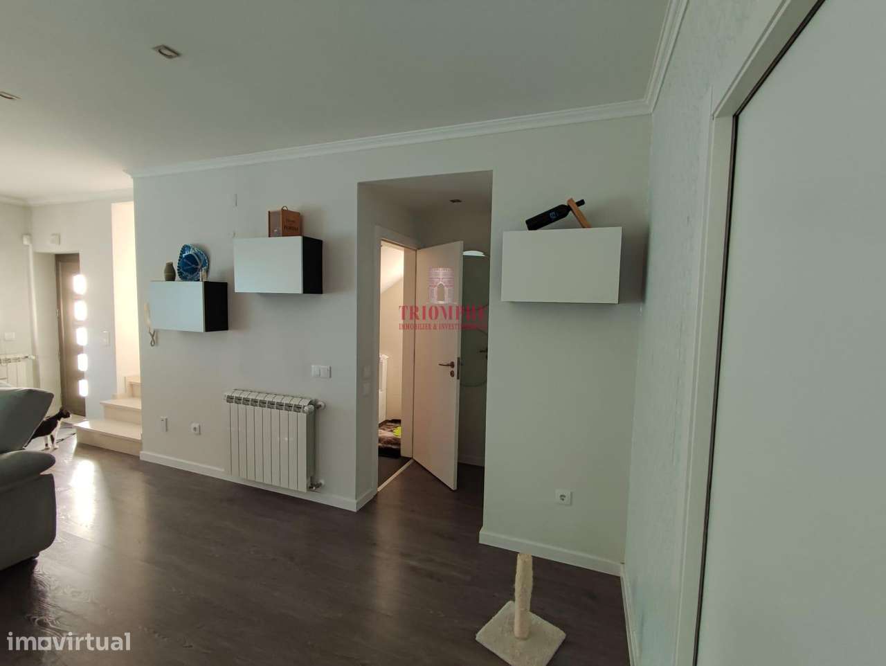 Moradia T4, Arquitetura Moderna, Porto de Mós - Grande imagem: 5/23