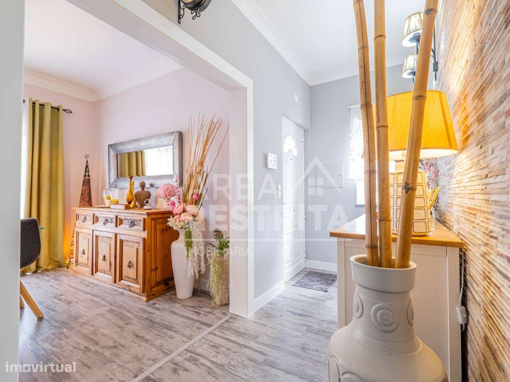 Moradia Isolada T5 Remodelada com Acabamentos de Qualidade. - Grande imagem: 2/60