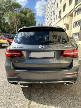 Mercedes-Benz GLC 220 d 4Matic 9G-TRONIC AMG Line - 4