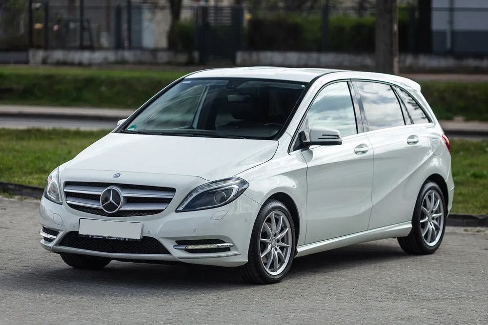Mercedes-Benz B W246 180 CDI (BlueEFFICIENCY) 7G-DCT 2013