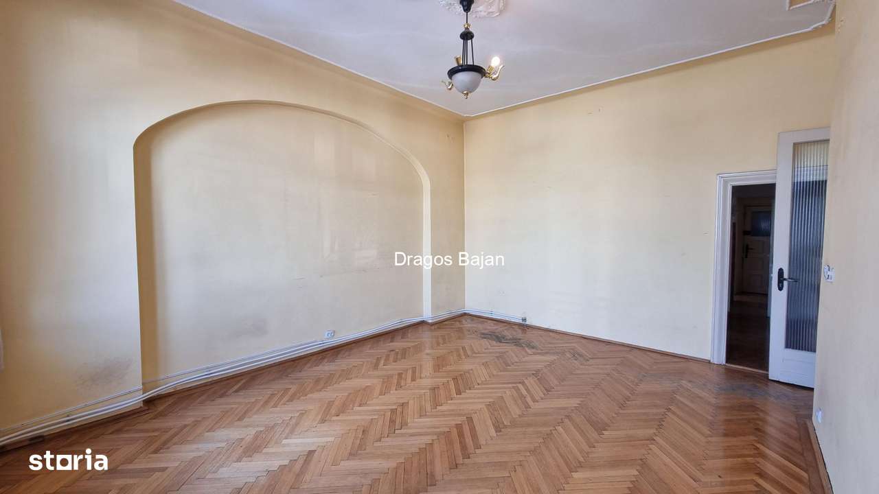 3 camere // In vila // Super Luminos-8