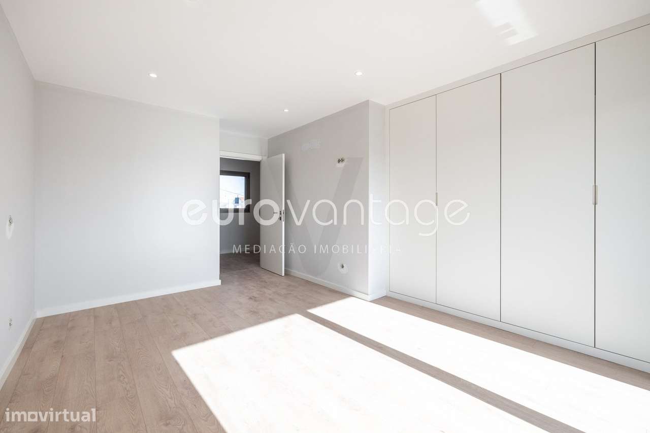 Moradia T4 | Nova | Jardoeira – Batalha-22