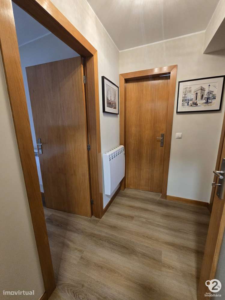 Apartamento T2 em Custóias ( Avilhó )-11