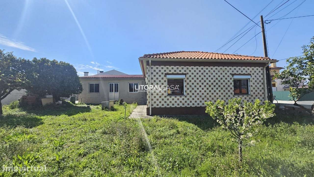 Moradia T2+1 | Térrea | Jardim | Estacionamento - Grande imagem: 2/23