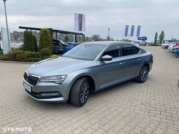 Skoda Superb 2.0 TSI Ambition DSG - 5