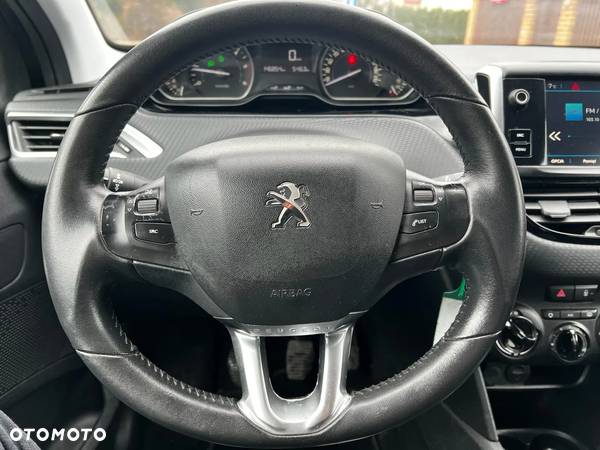 Peugeot 208 1.6 e-HDi Allure STT - 11