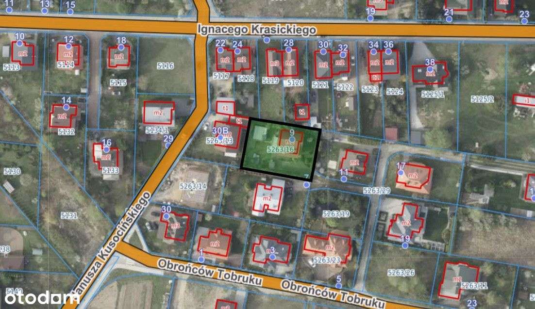 Dom 6 pokoi działka 852 m², ogród, garaże, taras-11